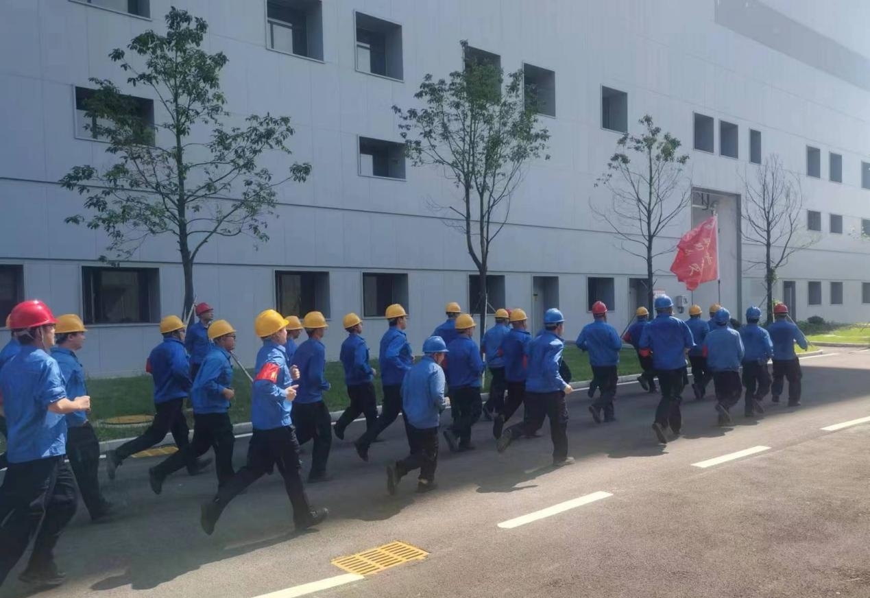 战高温、防洪涝、促生产、稳发电 yp街机打好迎峰度夏“组合拳”