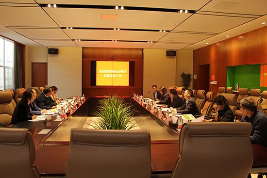 中国生态文明研究与增进会组织会员单位赴yp街机通州项目旅行考察